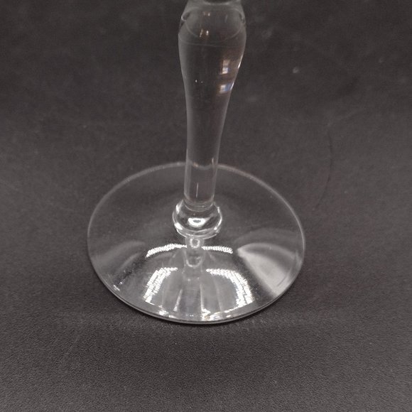 4 Etched Crystal Wine Glasses - Picture 11 of 11